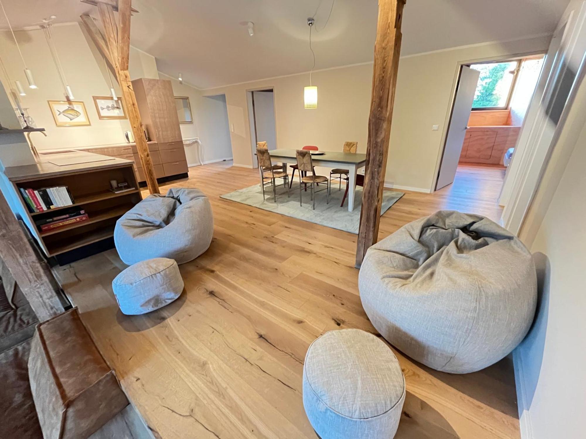 Grosse Wohnung Mit Loggia テンプリーン エクステリア 写真